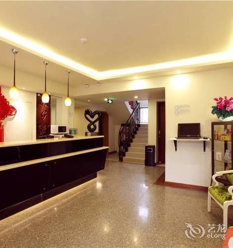 Jinguang Express Hotel Chengdu Yingmenkou Branch Екстер'єр фото